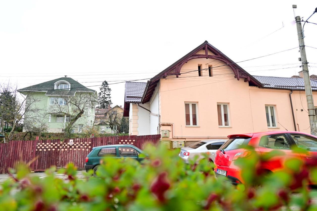 Flh - Kaly'S Place Hermannstadt Exterior foto